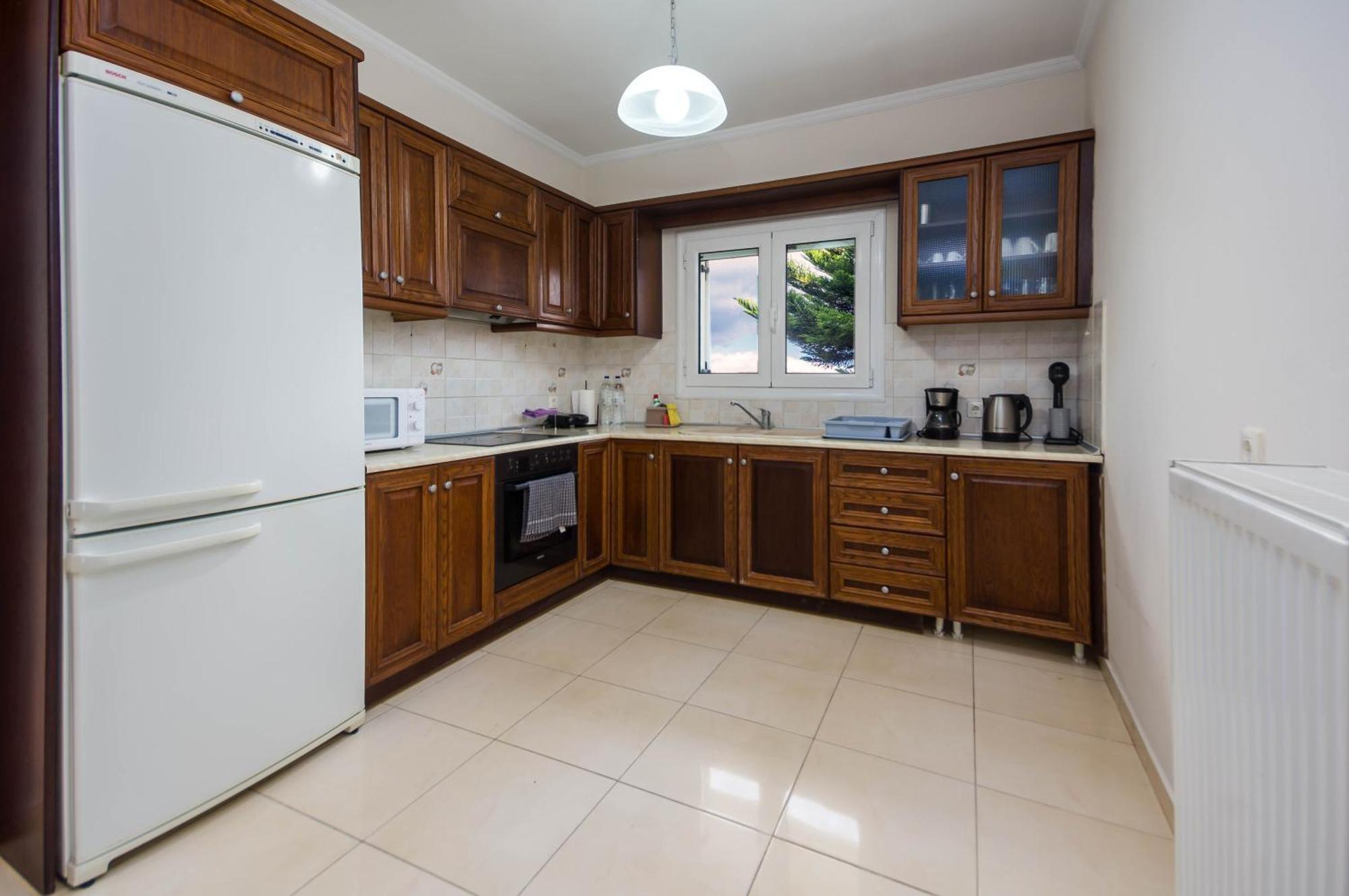 Διωροφη Μεζονετα-2Km Απο Το Κεντρο-Iliana House Apartment Alepou Ngoại thất bức ảnh