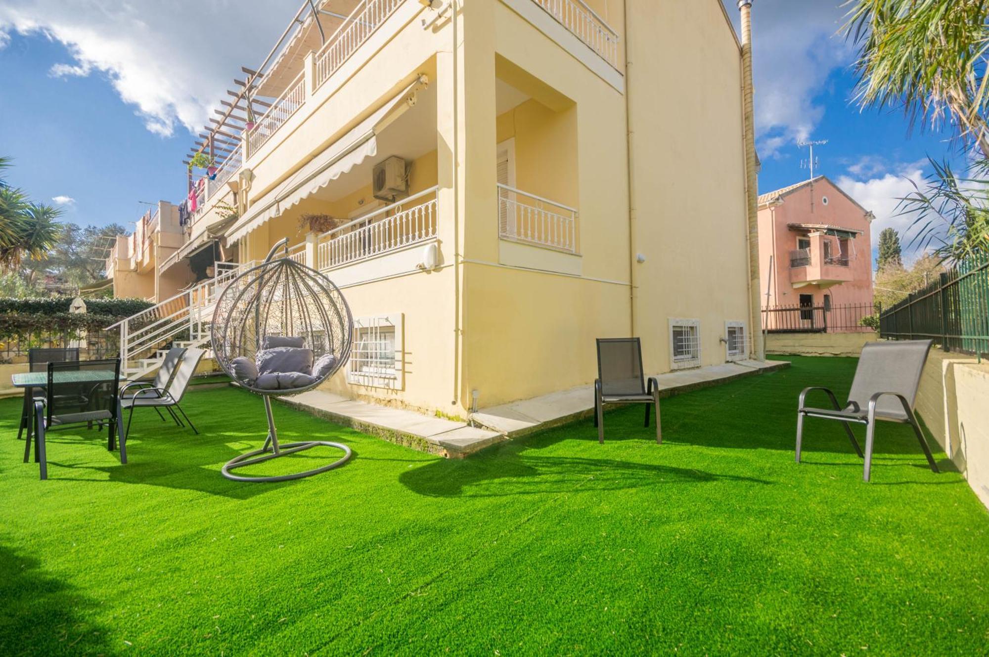Διωροφη Μεζονετα-2Km Απο Το Κεντρο-Iliana House Apartment Alepou Ngoại thất bức ảnh