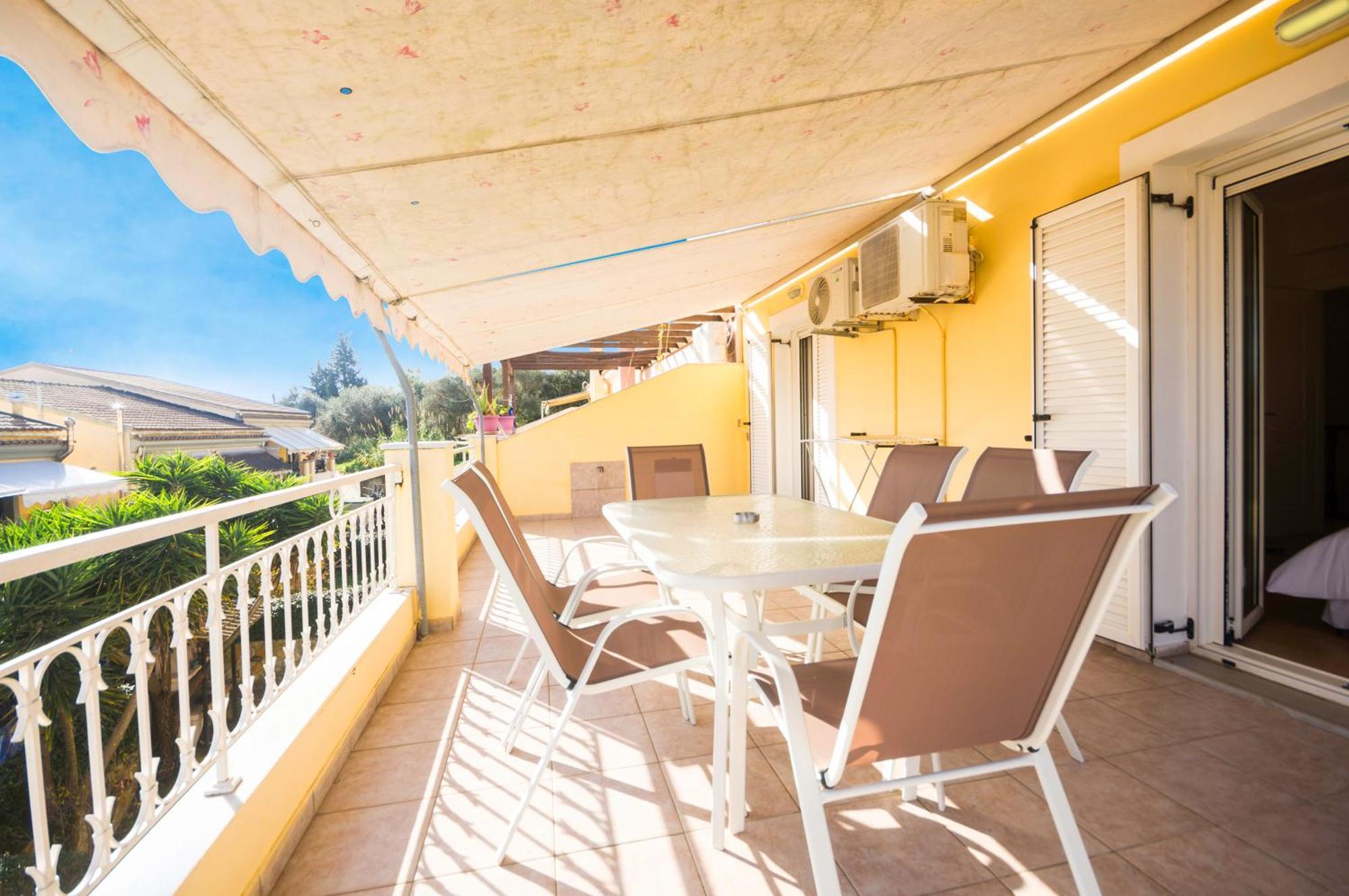 Διωροφη Μεζονετα-2Km Απο Το Κεντρο-Iliana House Apartment Alepou Ngoại thất bức ảnh